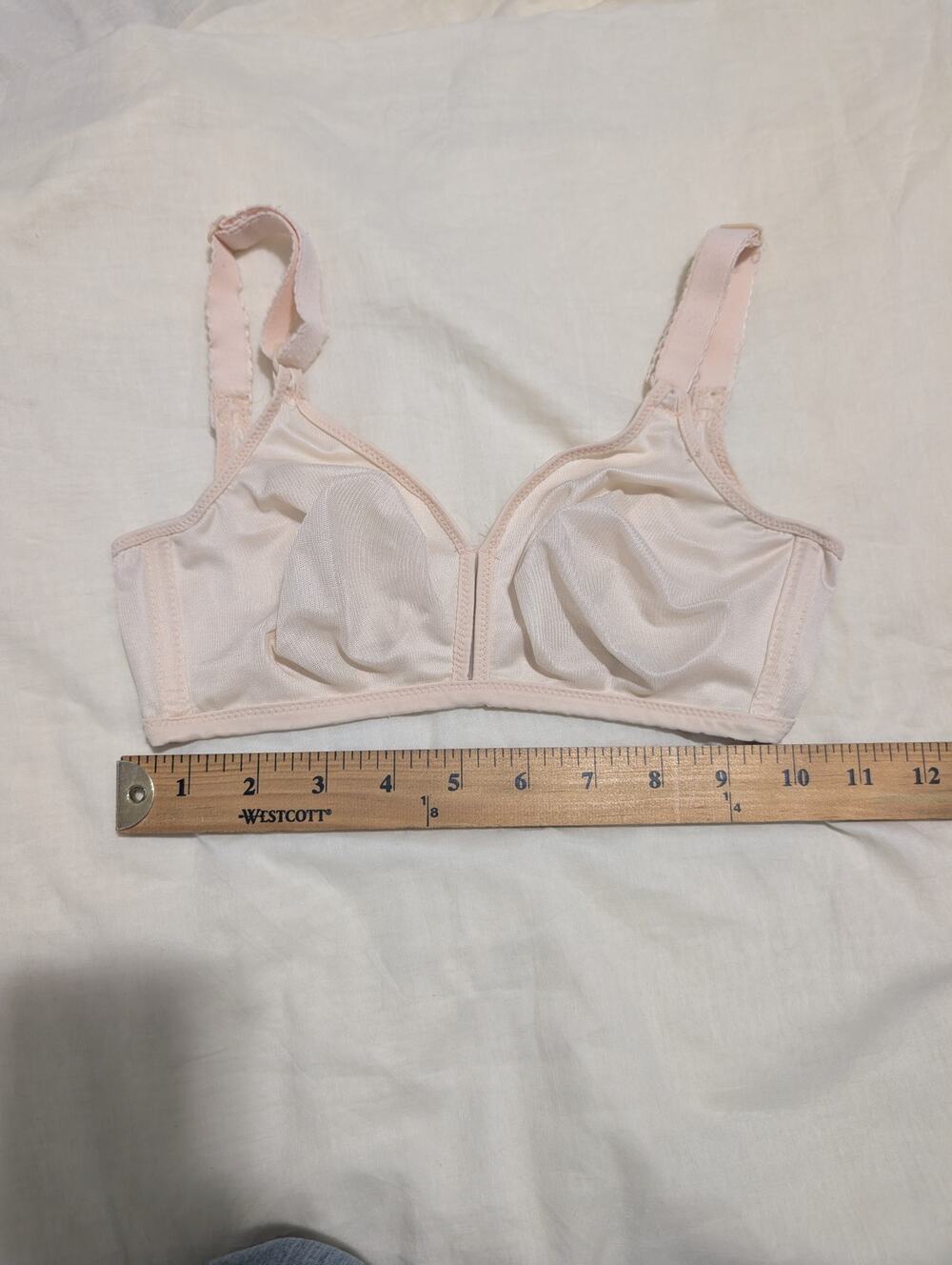 Vintage Warner's 1058 "Not-All-That-Bra" Soft Cup Wireless Bra 32C